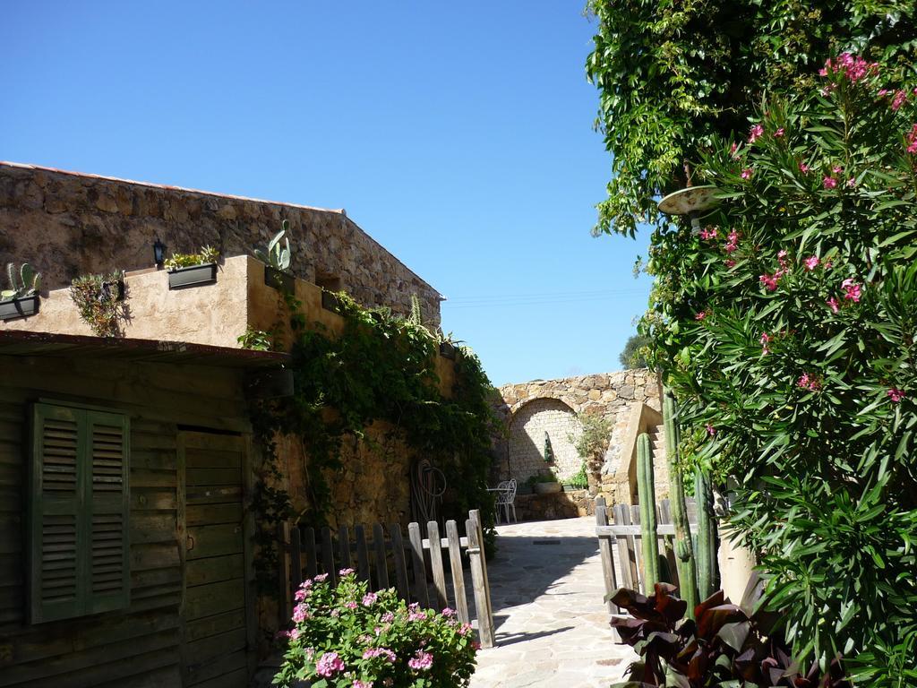 B&B Pietra-Monetta Pietra Moneta Buitenkant foto